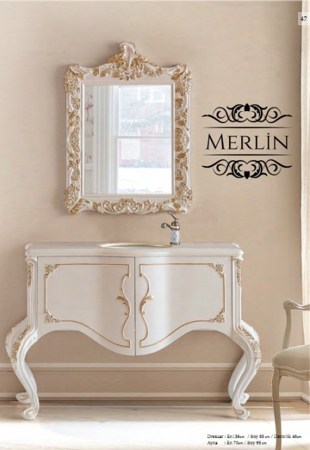 Белая консоль с золотом Мерлин Белая консоль с золотом Мерлин