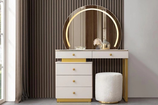 Белая спальня Золото