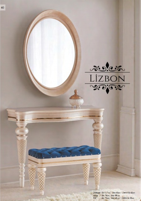 Маленькая консоль с золотом Лизбон Маленькая консоль с золотом Лизбон