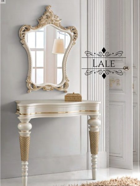 Маленька консоль із дзеркалом Лела