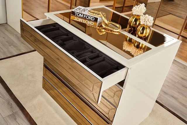 Золотая спальня Ринг в стиле модерн Золотая спальня Ринг в стиле модерн