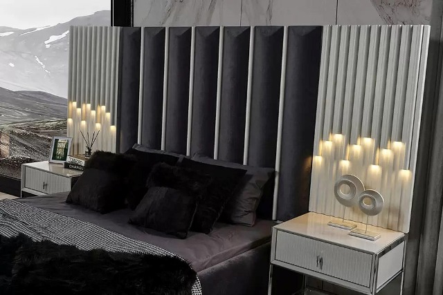 Мягкая кровать Триа с серебром