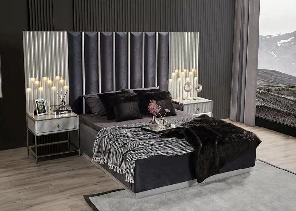 Мягкая кровать Триа с серебром