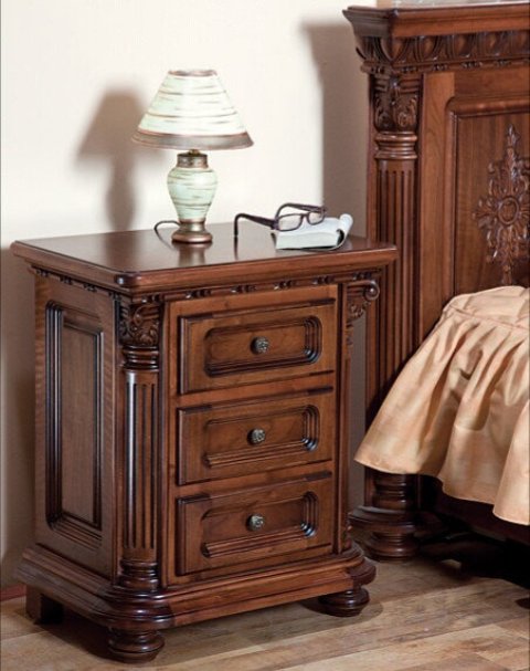 Классическая прикроватная тумба Венеция Люкс