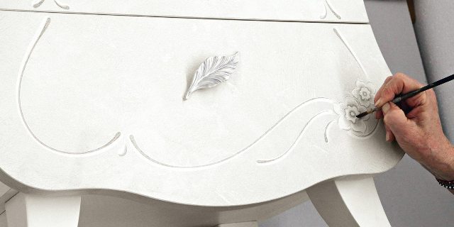 Белая итальянская спальня Аврора