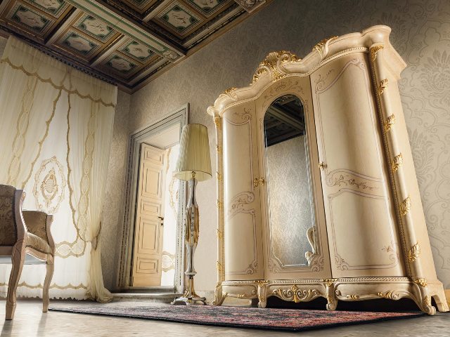 Итальянская спальня барокко MADAME ROYALE Итальянская спальня барокко MADAME ROYALE