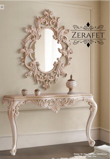 Бежевая консоль с резным зеркалом Зерафет
