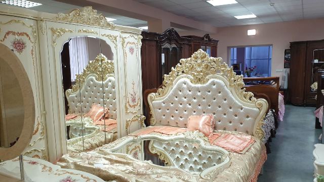 Классическая белая спальня Афина