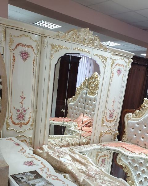 Классическая белая спальня Афина