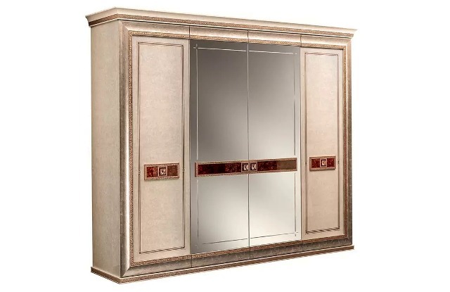 Итальянский четырехдверный шкаф Дольчевита