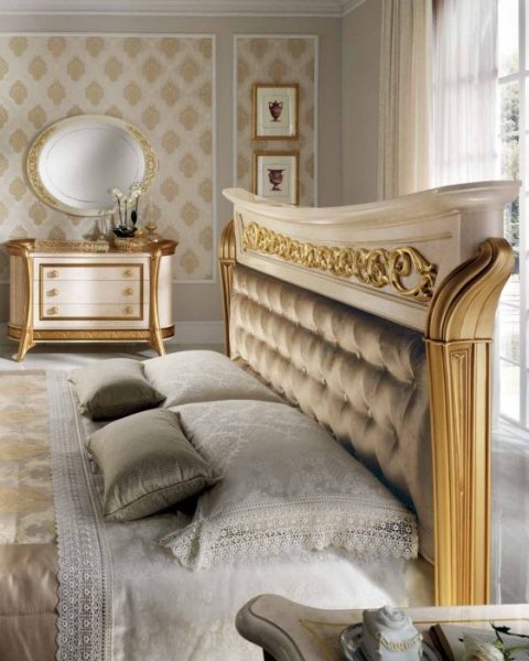 Кровать с мягким изголовьем Мелодия, Арредоклассик