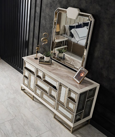 Золотой зеркальный комод Сириус, New