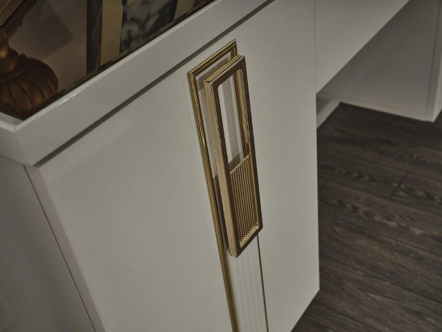 Белая спальня Дуру, ONS