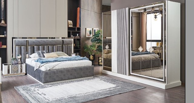 Спальня Майя, Идол