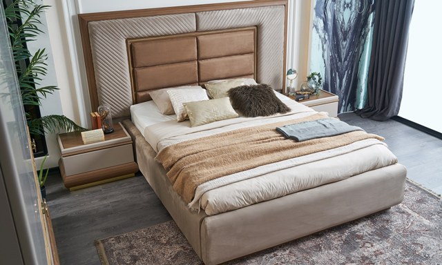 Турецкая спальня Кумсал, Идол