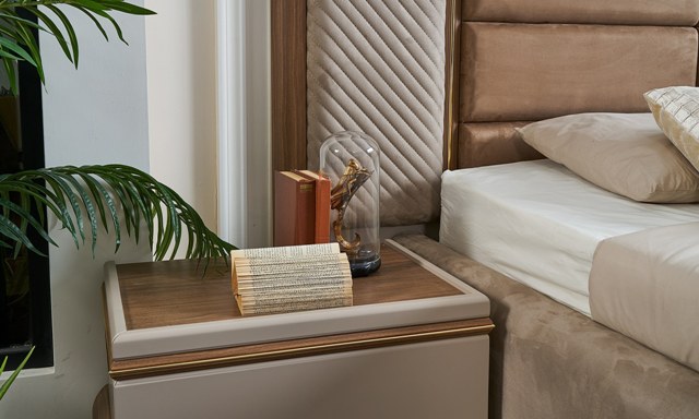 Турецкая спальня Кумсал, Идол