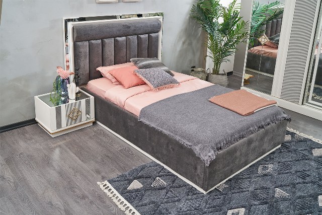 Белая современная мебель в детскую Майя, Идол