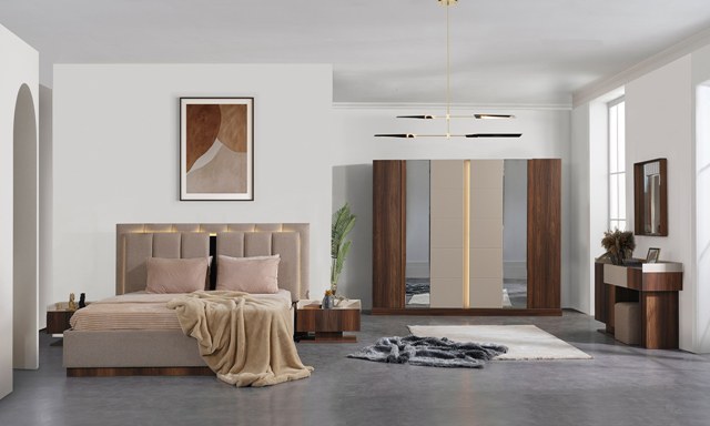 Коричневая спальня Паула, Идол