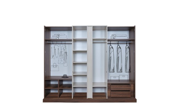 Коричневая спальня Паула, Идол