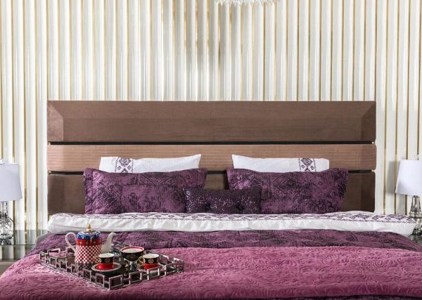 Велюровая двухспальная кровать Стокгольм, CEL