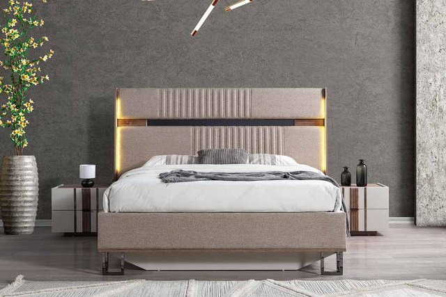 Бежевая турецкая спальня Лорис