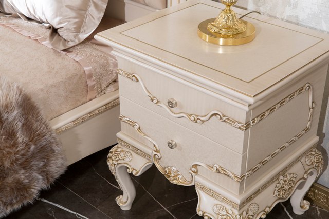 Белая спальня в стиле классика Хизар, ALIG