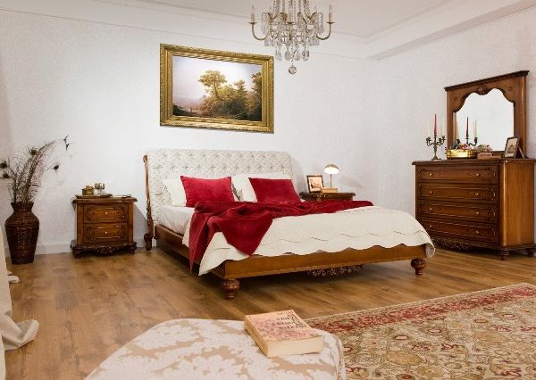 Классическая мебель Примавера, Румыния