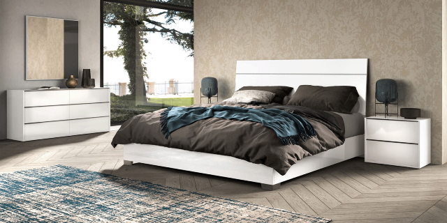 Белая спальня Луна, STATUS