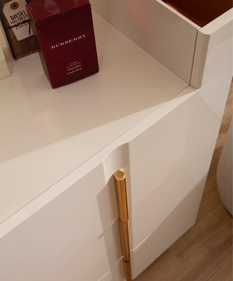 Белая турецкая спальня Асус, NUC Белая турецкая спальня Асус, NUC