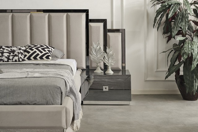 Серая зеркальная спальня Лотос, NUC Серая зеркальная спальня Лотос, NUC