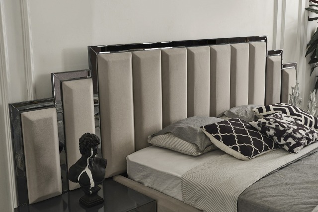 Серая зеркальная спальня Лотос, NUC Серая зеркальная спальня Лотос, NUC