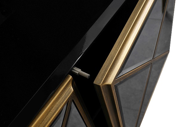 Черная зеркальная ТВ тумба Пикассо, NEW