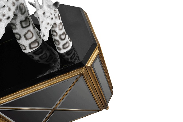 Черная зеркальная ТВ тумба Пикассо, NEW