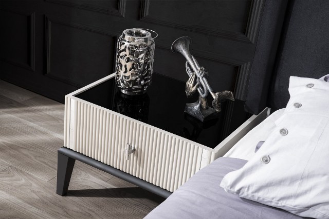 Белая спальня с декором Поло, NUC Белая спальня с декором Поло, NUC