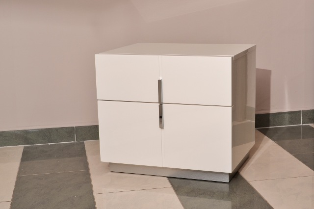 Белая глянцевая спальня Флорида