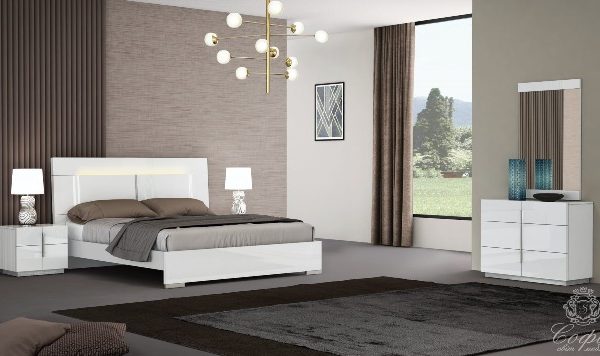 Белая глянцевая спальня Флорида