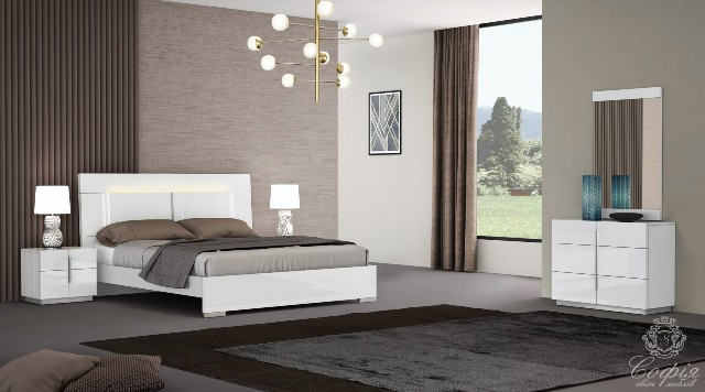 Белая глянцевая спальня Флорида