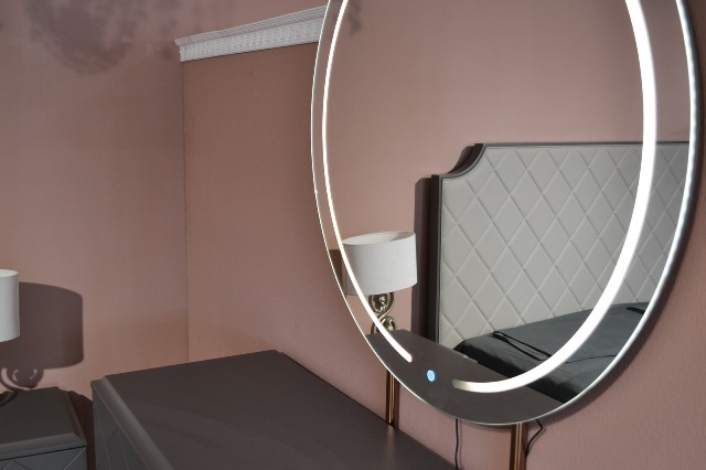 Серая спальня в стиле модерн Толедо Серая спальня в стиле модерн Толедо