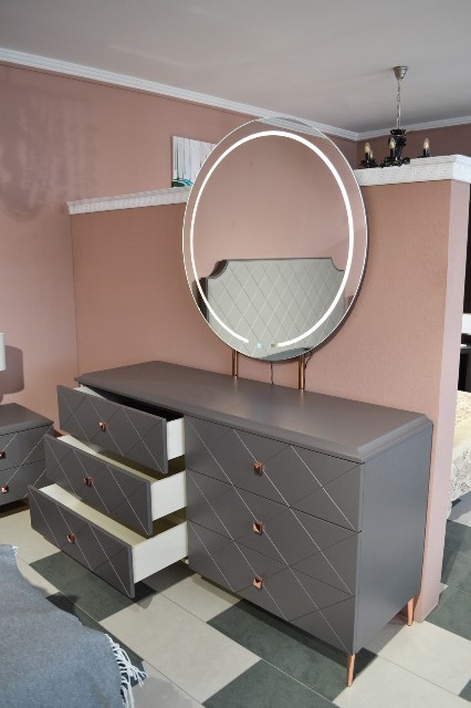 Серая спальня в стиле модерн Толедо Серая спальня в стиле модерн Толедо