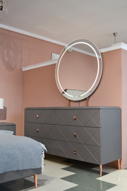 Серая спальня в стиле модерн Толедо Серая спальня в стиле модерн Толедо