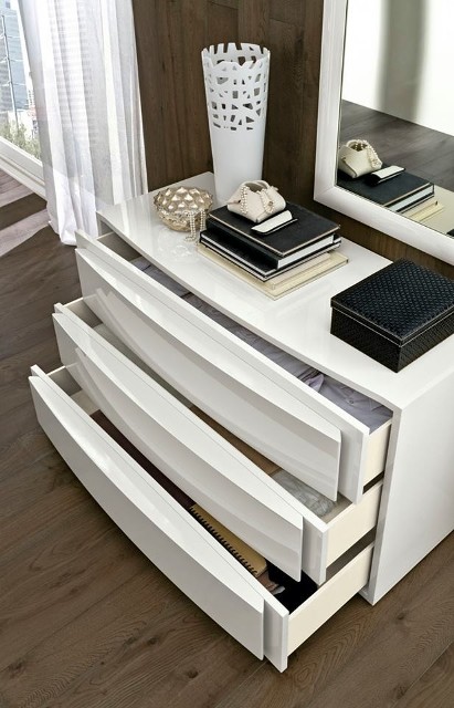 Белая итальянская спальня Дама Бьянка Белая итальянская спальня Дама Бьянка