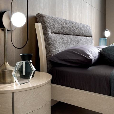 Итальянская светлая спальня ROUND SABBIA Итальянская светлая спальня ROUND SABBIA