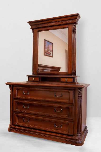 Деревянная румынская спальня София Нью