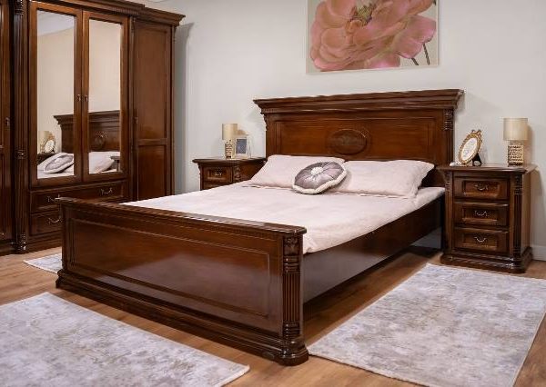 Деревянная румынская спальня София Нью