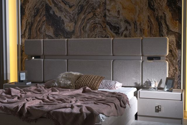 Серая современная спальня Лара Галакси Серая современная спальня Лара Галакси