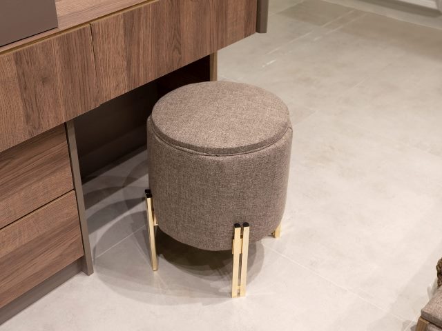 Коричневая спальня Лотос в стиле модерн Галакси