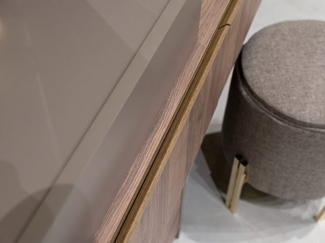 Коричневая спальня Лотос в стиле модерн Галакси Коричневая спальня Лотос в стиле модерн Галакси