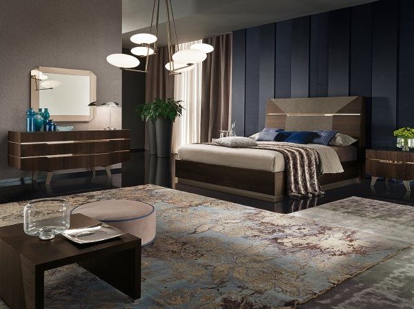 Итальянская спальня Академия в цвете орех