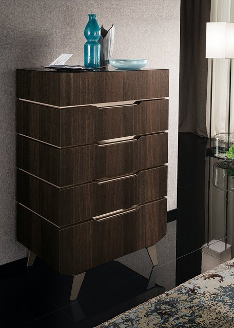 Итальянская спальня Академия в цвете орех