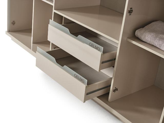 Кремовая спальня Глория в стиле модерн CELMO Кремовая спальня Глория в стиле модерн CELMO